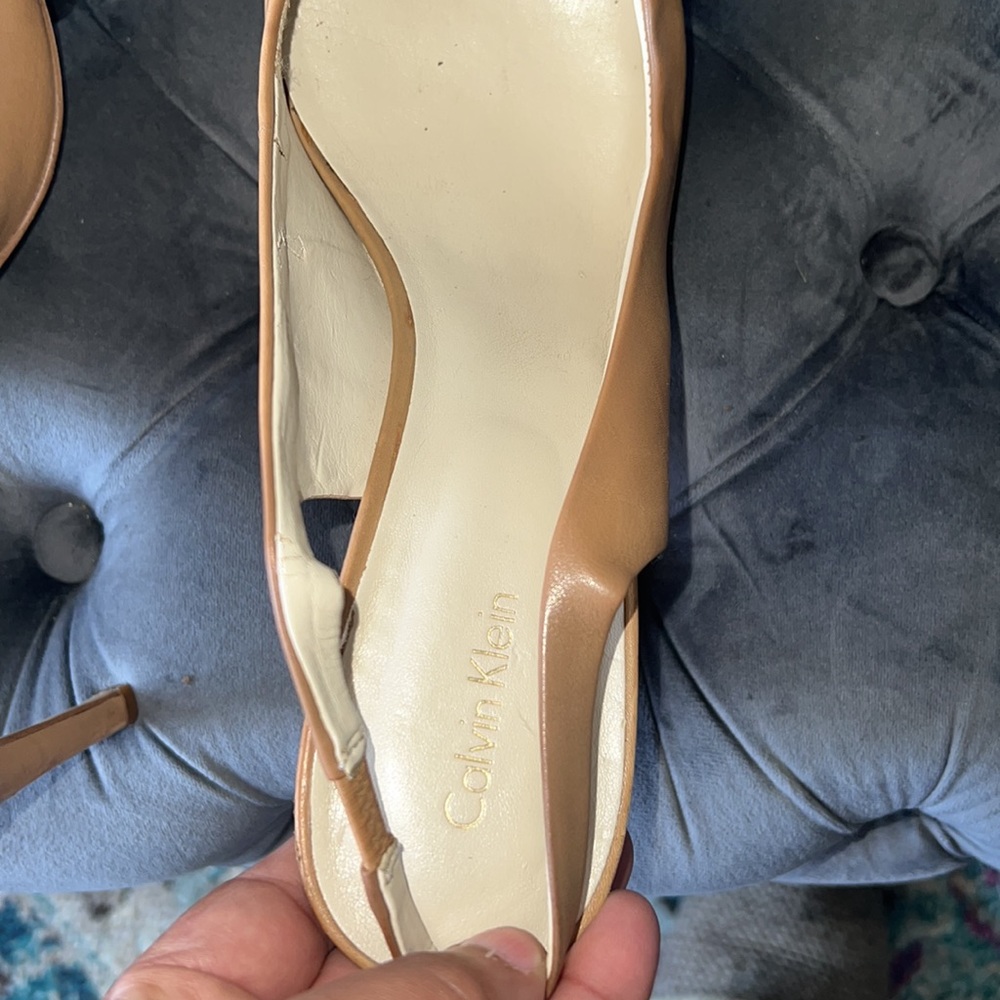 Calvin Klein sling back shoes 👠 - Picture 7 of 7